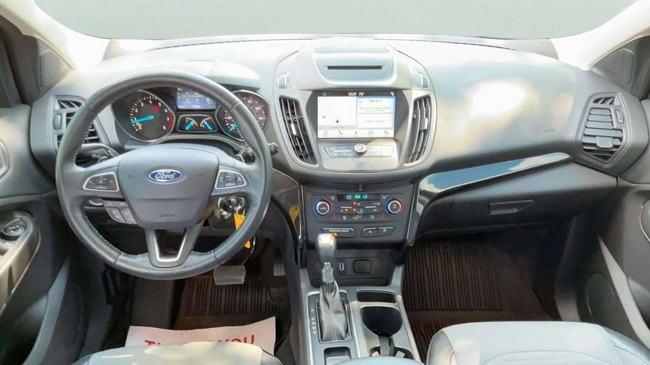 2018 Ford Escape SE 4dr SUV Chesterfield MI