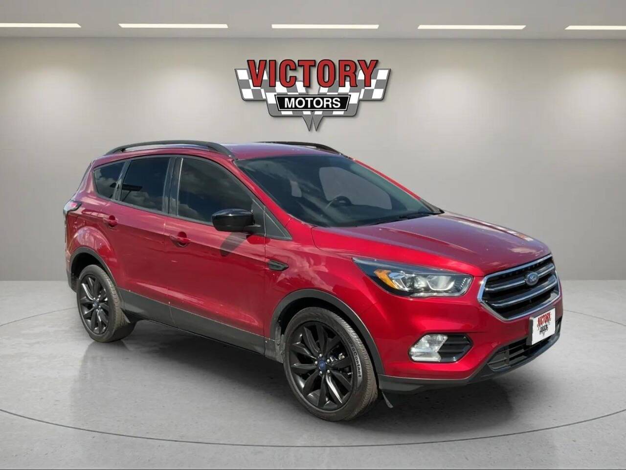 2018 Ford Escape SE 4dr SUV Chesterfield MI