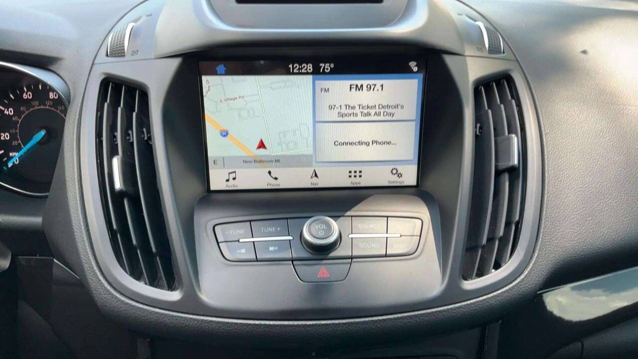 2018 Ford Escape SE 4dr SUV Chesterfield MI