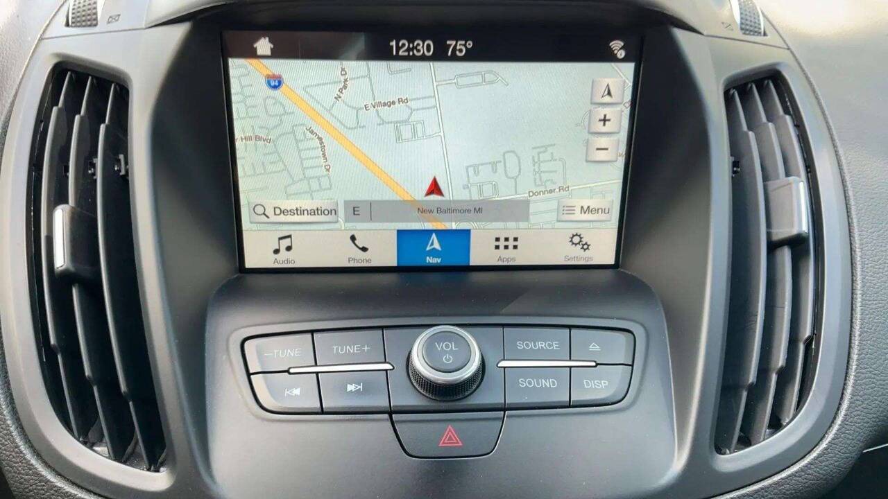2018 Ford Escape SE 4dr SUV Chesterfield MI