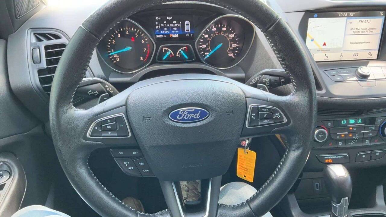 2018 Ford Escape SE 4dr SUV Chesterfield MI