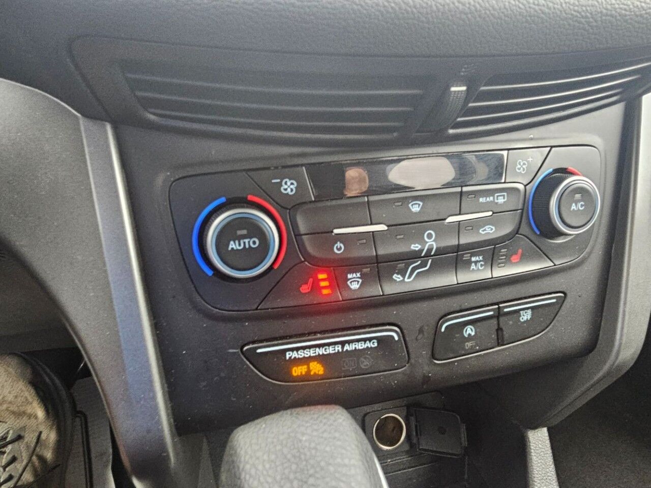 2018 Ford Escape SE Charlton MA