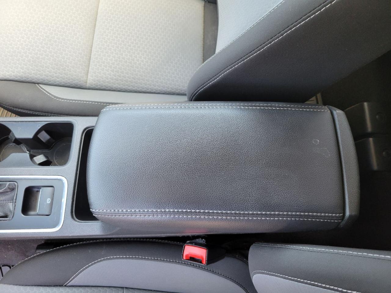 2018 Ford Escape SE Charlton MA