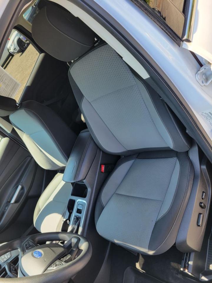 2018 Ford Escape SE Charlton MA