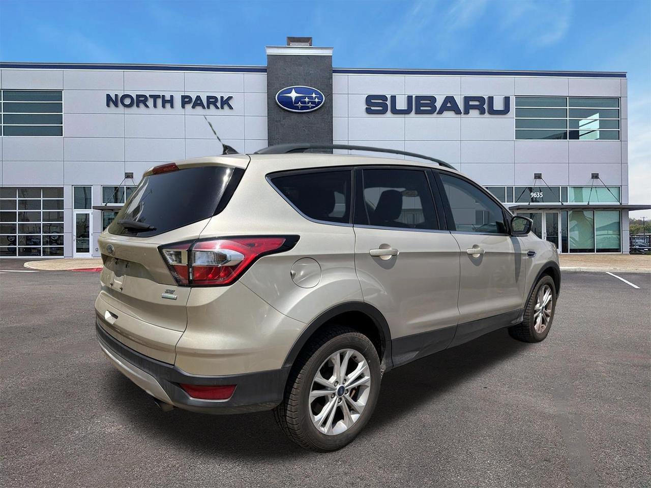 2018 Ford Escape SE
