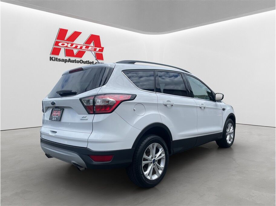 2018 Ford Escape SE Sport Utility 4D