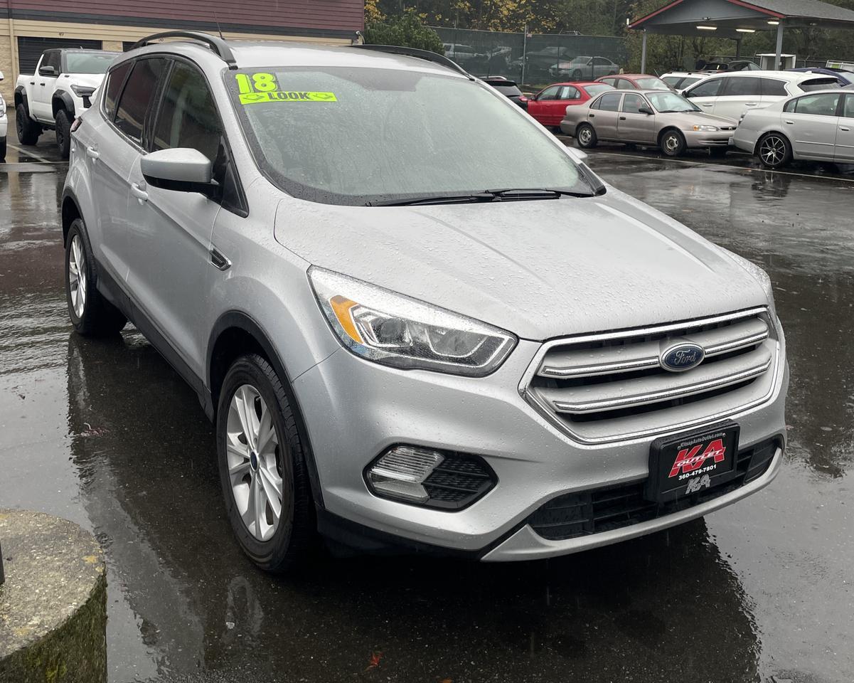 2018 Ford Escape SEL Sport Utility 4D