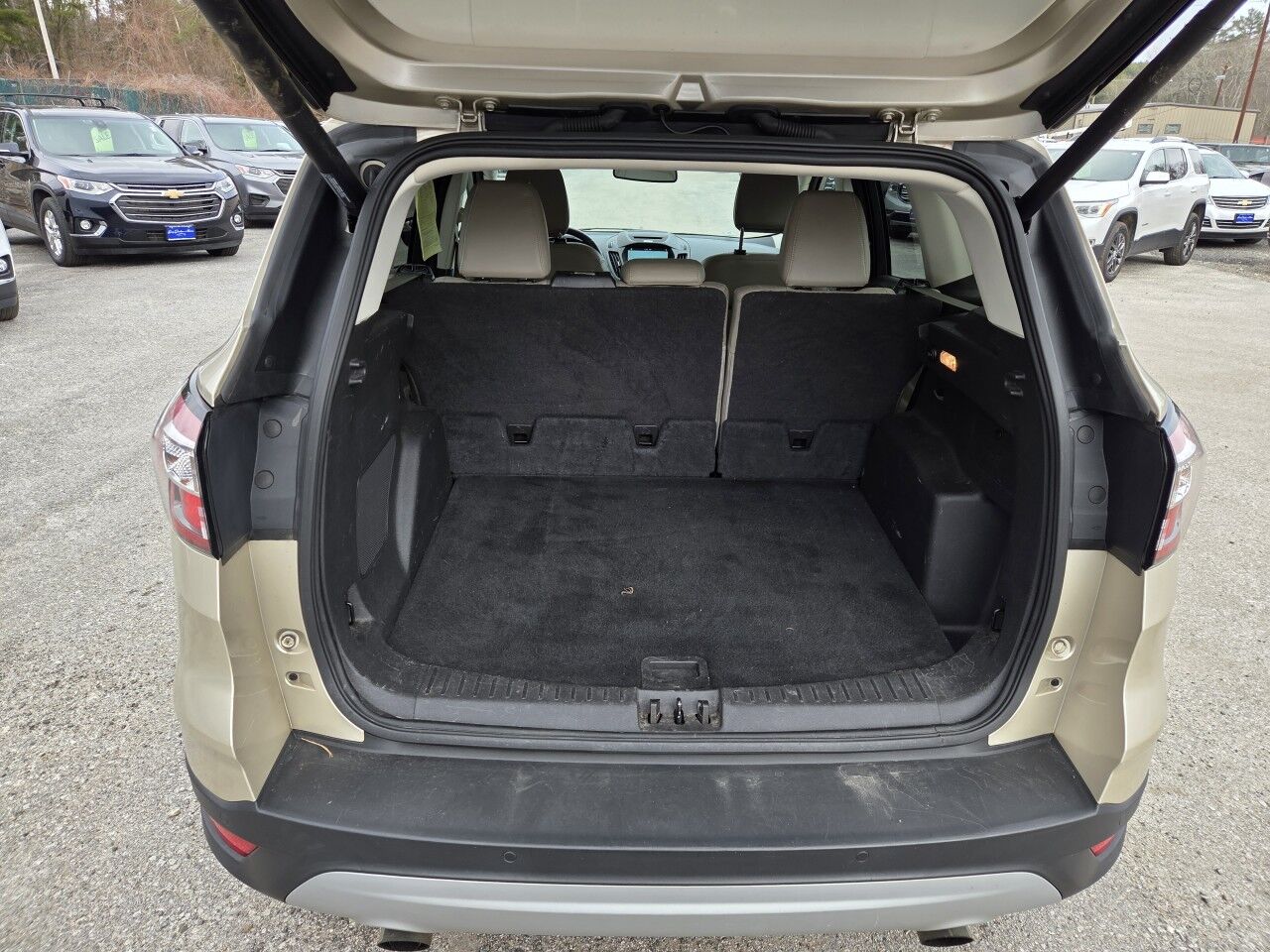 2018 Ford Escape Titanium Charlton MA