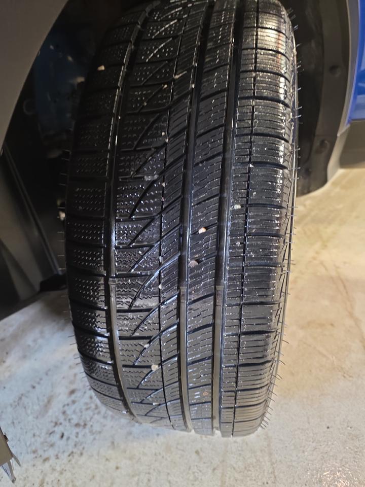 2018 Ford Escape Titanium Sand Lake NY