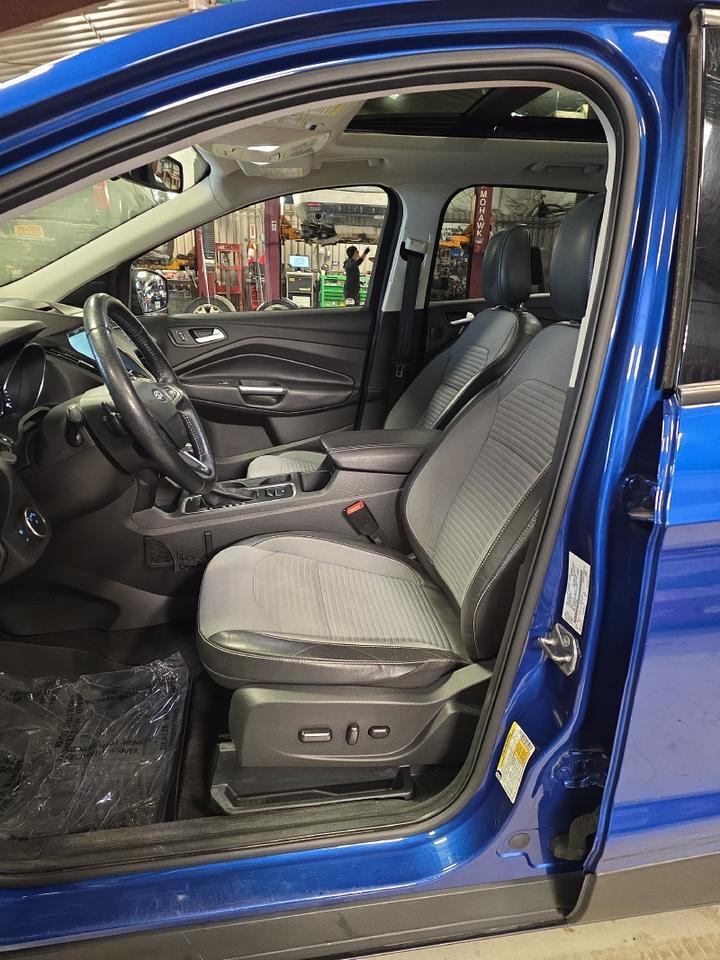 2018 Ford Escape Titanium Sand Lake NY