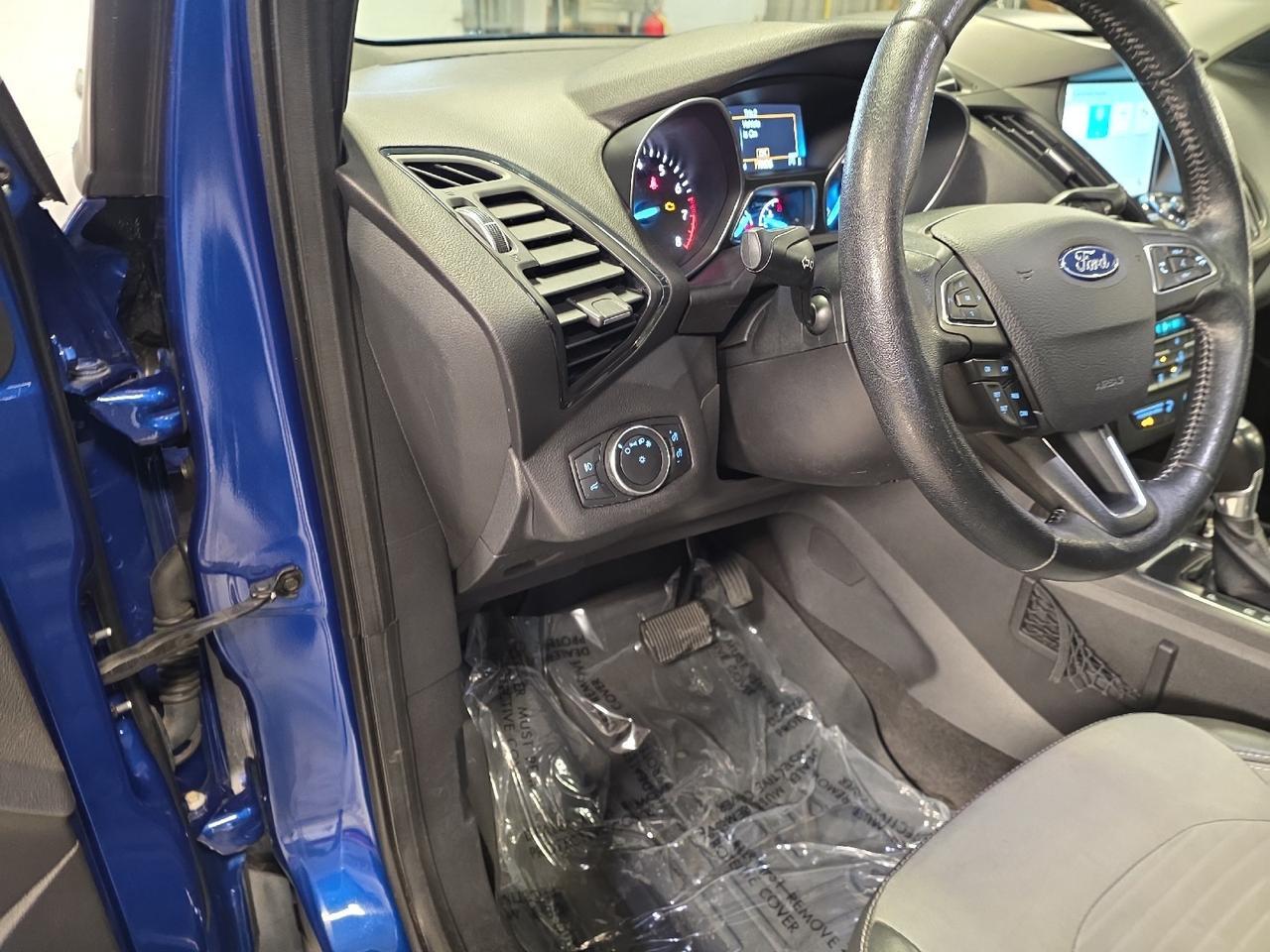 2018 Ford Escape Titanium Sand Lake NY