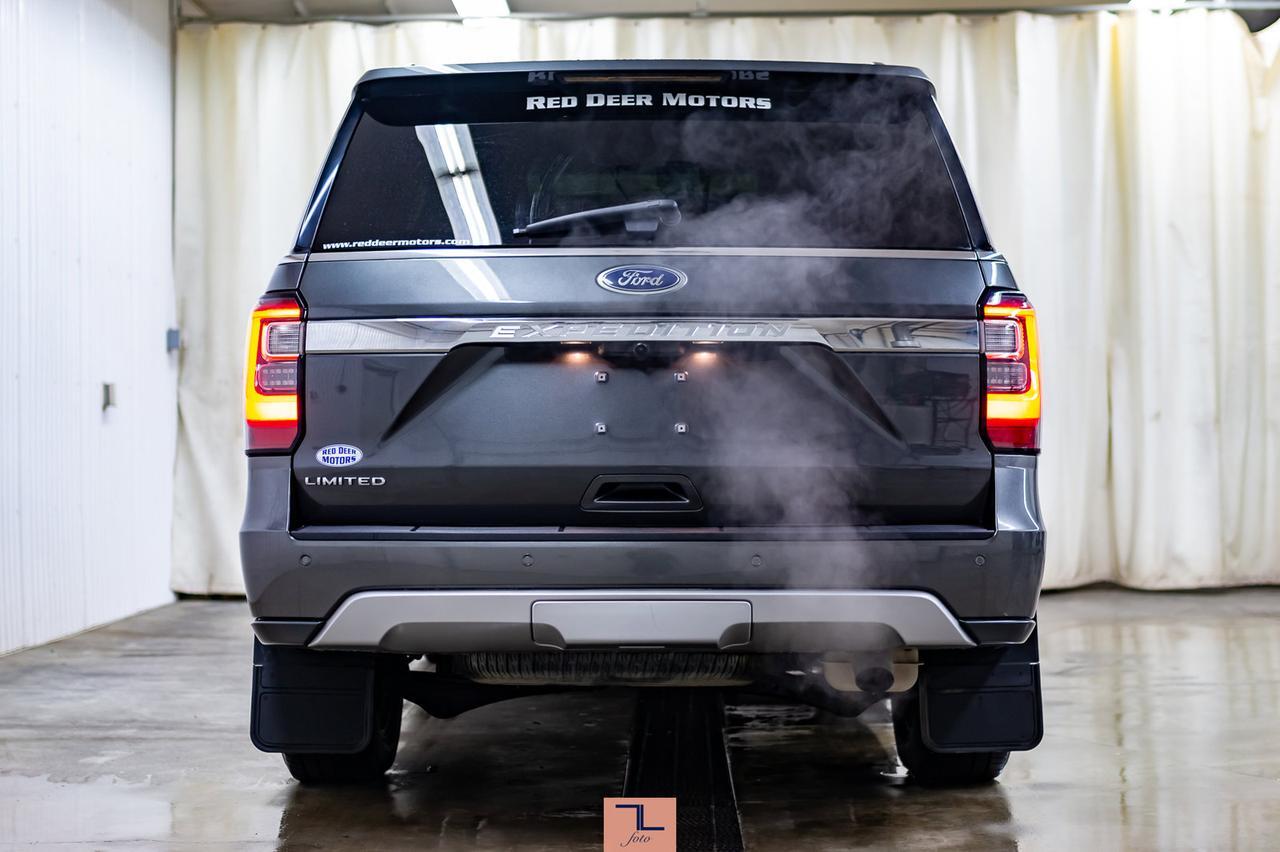 2018 Ford Expedition AWD Limited Leather Roof Nav BCam Red Deer AB
