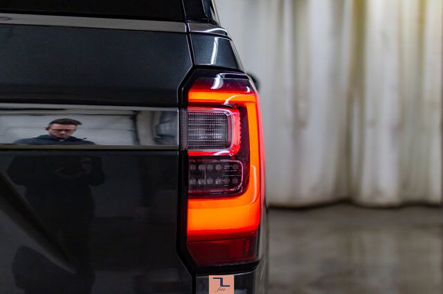 2018 Ford Expedition AWD Limited Leather Roof Nav BCam Red Deer AB