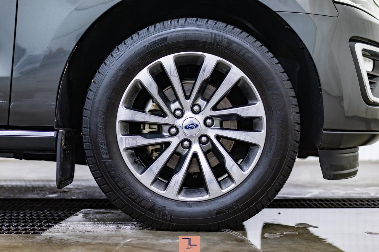 2018 Ford Expedition AWD Limited Leather Roof Nav BCam Red Deer AB