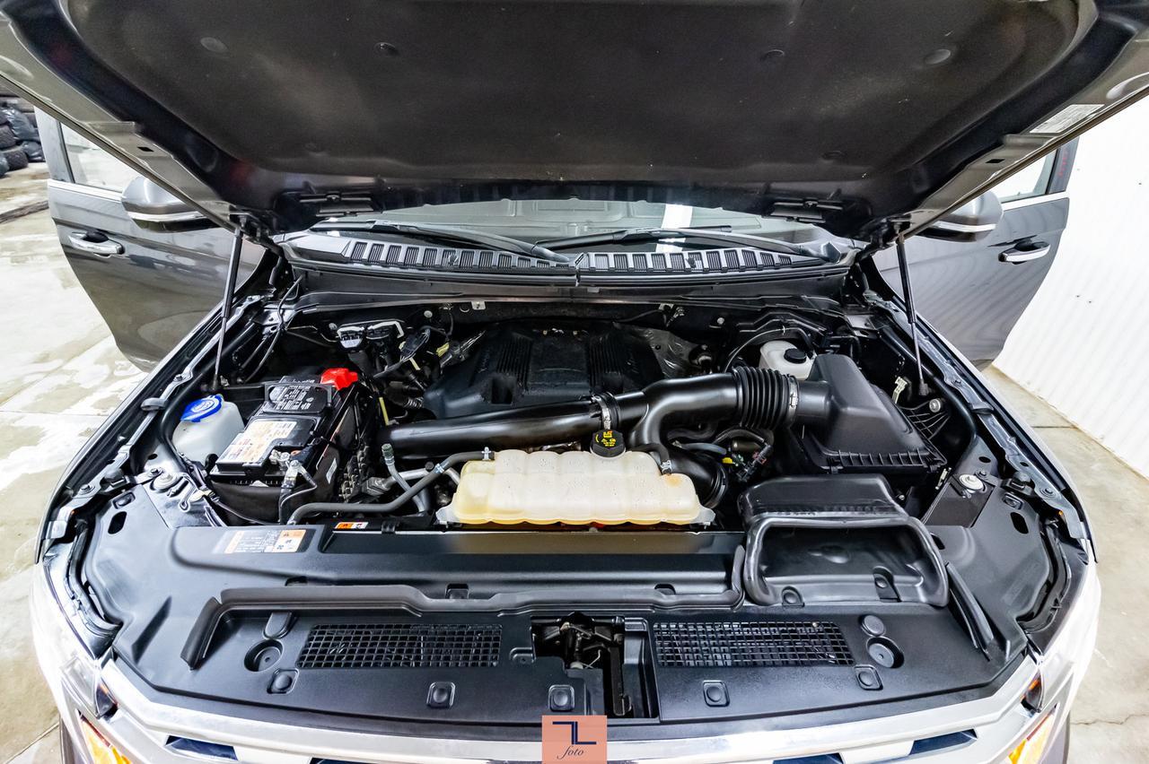 2018 Ford Expedition AWD Limited Leather Roof Nav BCam Red Deer AB