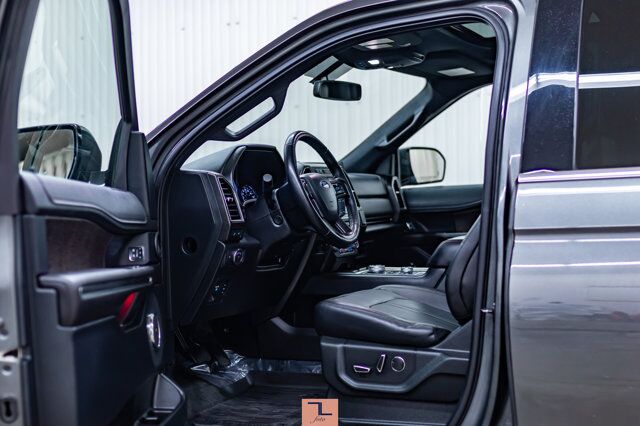 2018 Ford Expedition AWD Limited Leather Roof Nav BCam Red Deer AB