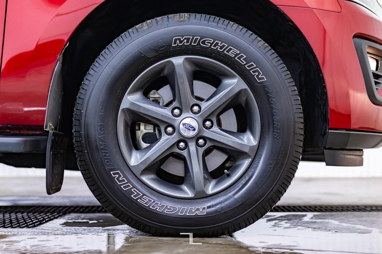 2018 Ford Expedition AWD XLT FX4 Leather Roof Nav Red Deer AB