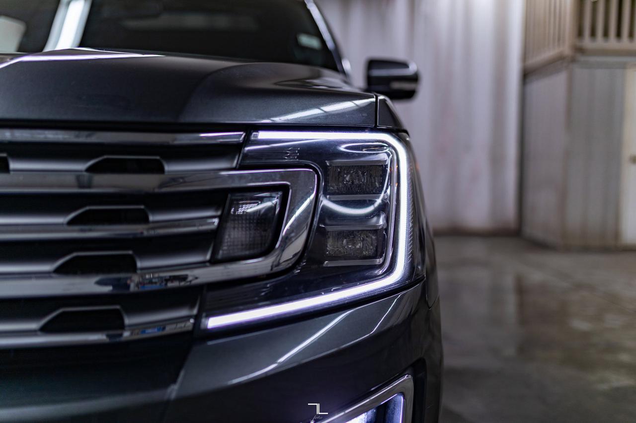 2018 Ford Expedition Max AWD Limited Leather Roof Nav BCam Red Deer AB