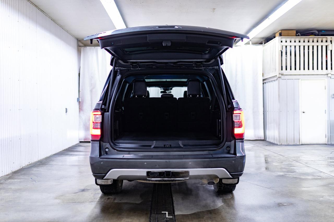 2018 Ford Expedition Max AWD Limited Leather Roof Nav BCam Red Deer AB