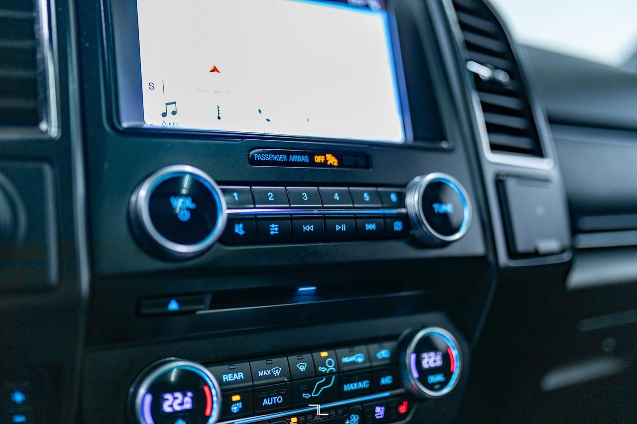 2018 Ford Expedition Max AWD Limited Leather Roof Nav BCam Red Deer AB