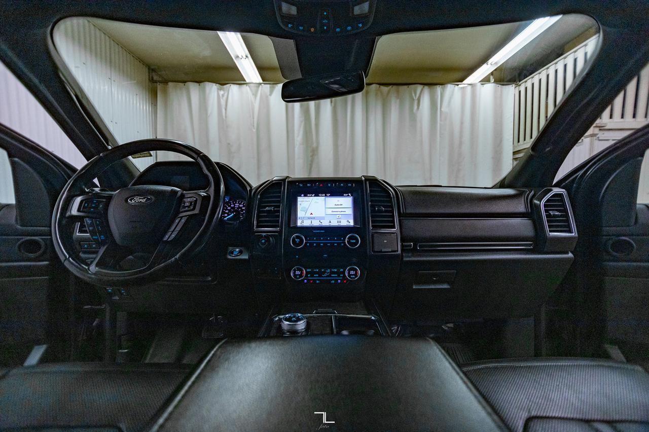 2018 Ford Expedition Max AWD Limited Leather Roof Nav BCam Red Deer AB