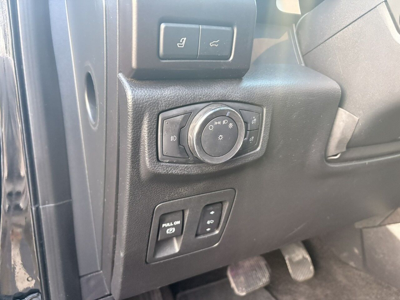 2018 Ford Expedition Max Limited Fitchburg MA