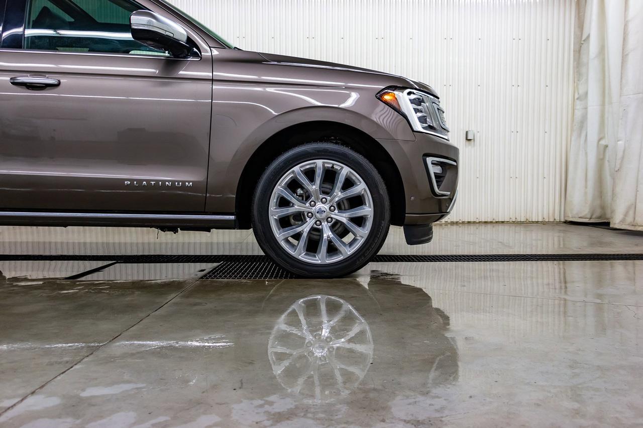 2018 Ford Expedition Platinum Max 4x4 Leather Roof Nav Red Deer AB