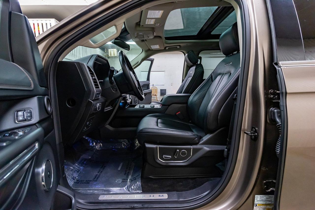 2018 Ford Expedition Platinum Max 4x4 Leather Roof Nav Red Deer AB