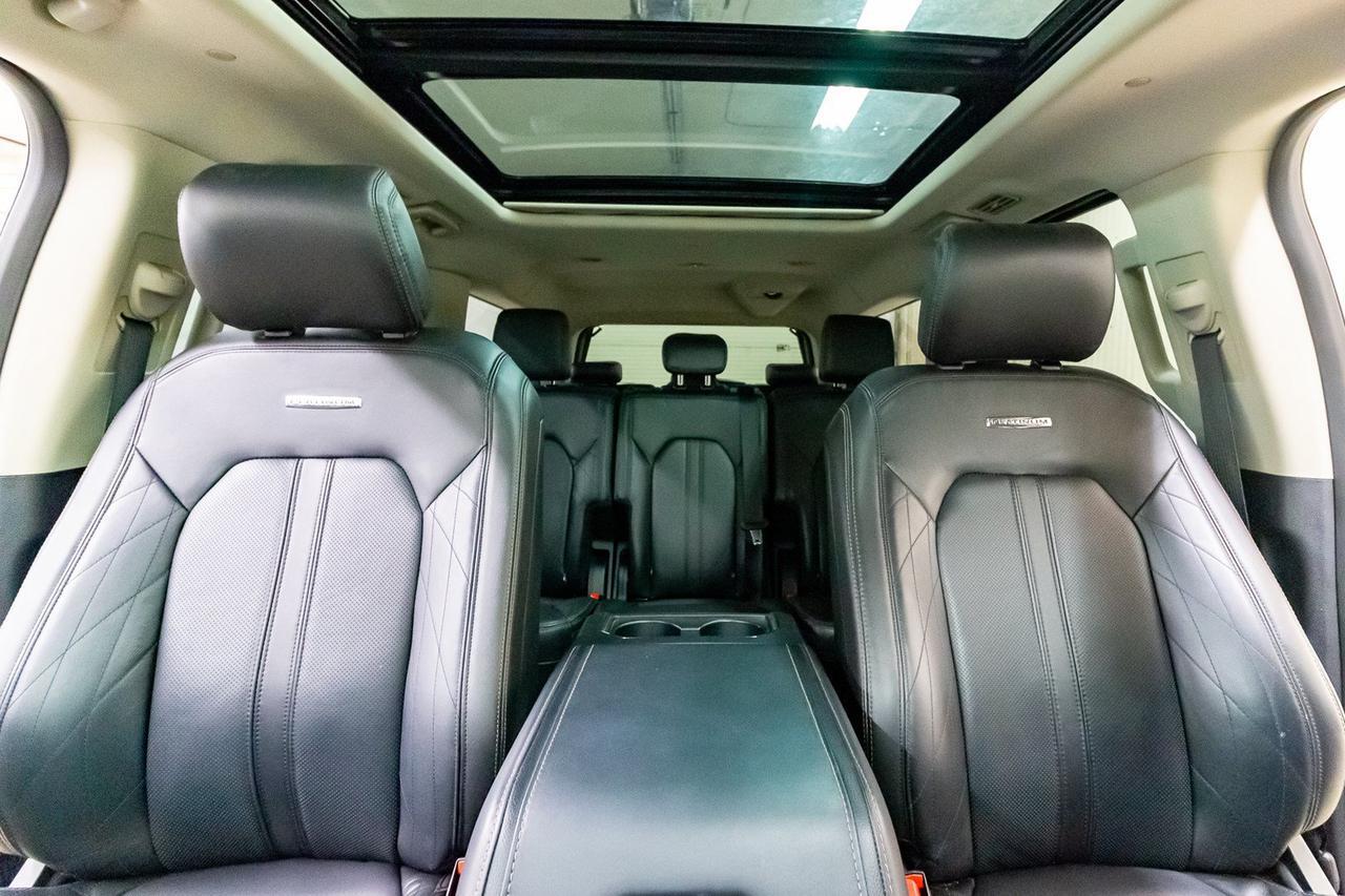 2018 Ford Expedition Platinum Max 4x4 Leather Roof Nav Red Deer AB