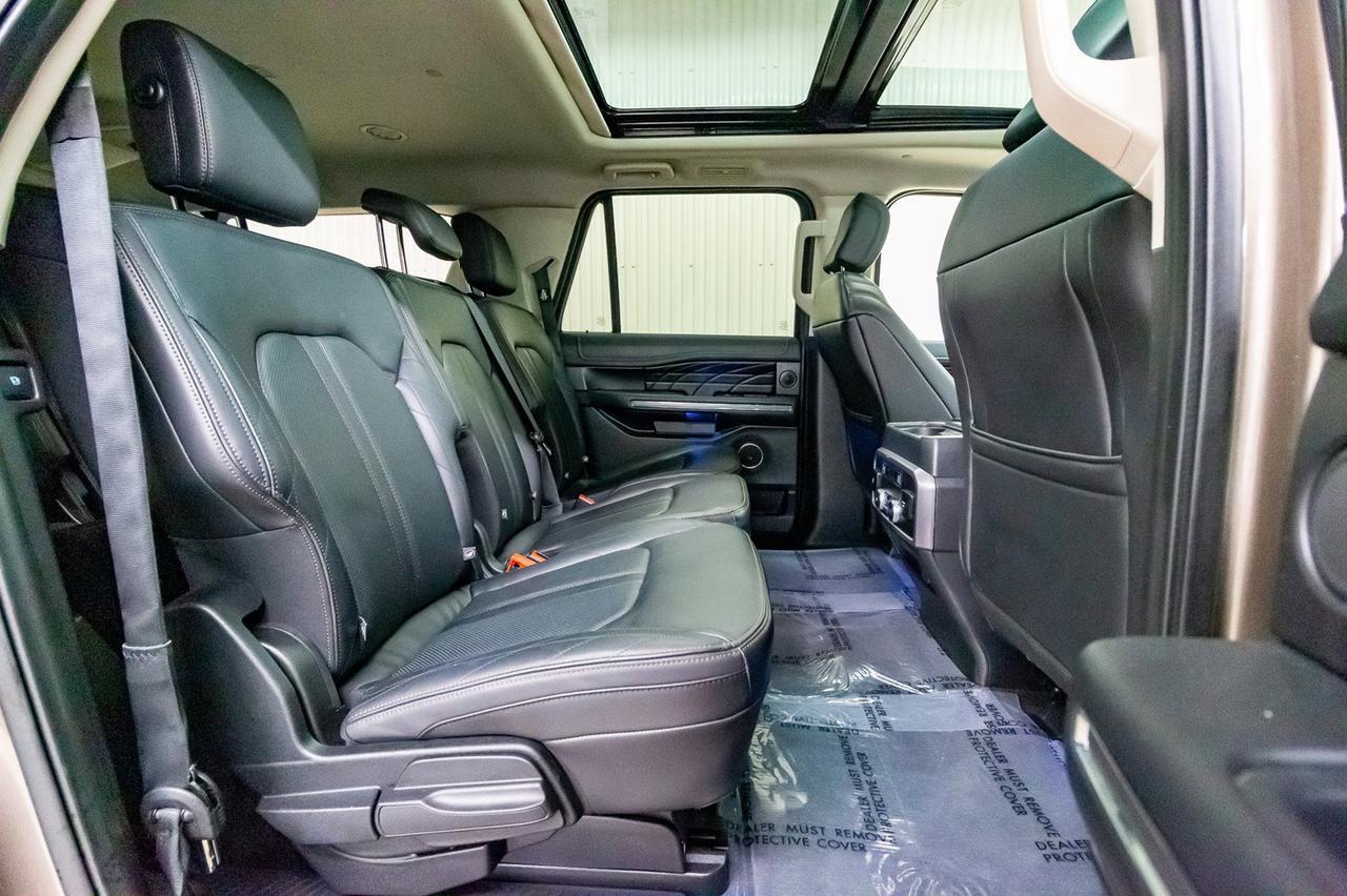 2018 Ford Expedition Platinum Max 4x4 Leather Roof Nav Red Deer AB