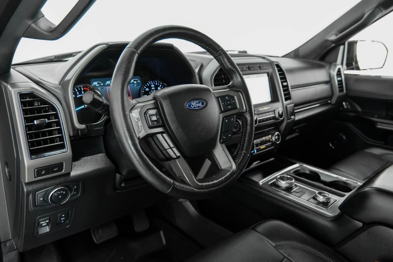 2018 Ford Expedition XLT 4WD DRIVER ASSIST PKG BLIND SPOT ASSIST NAVIGATION PANORAMA Carrollton TX