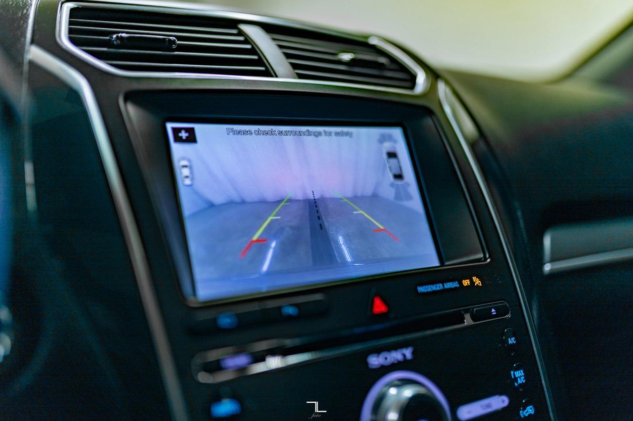 2018 Ford Explorer AWD Sport Leather Roof Nav BCam Red Deer AB