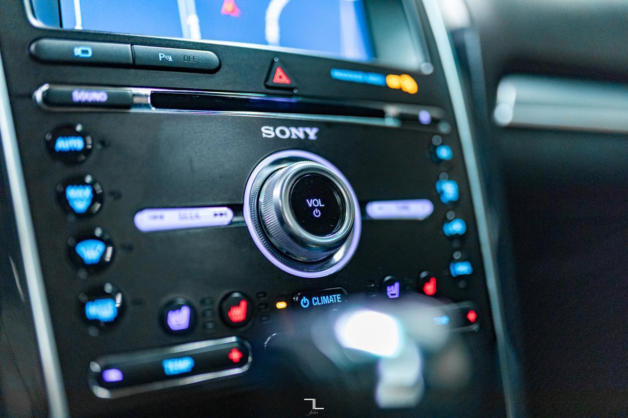 2018 Ford Explorer AWD Sport Leather Roof Nav BCam Red Deer AB