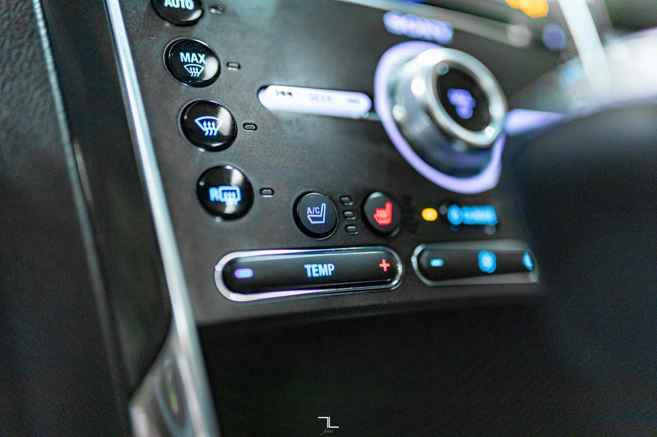 2018 Ford Explorer AWD Sport Leather Roof Nav BCam Red Deer AB