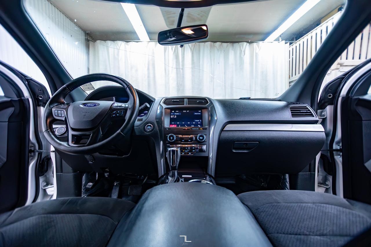 2018 Ford Explorer AWD XLT Leather BCam PSeat Red Deer AB