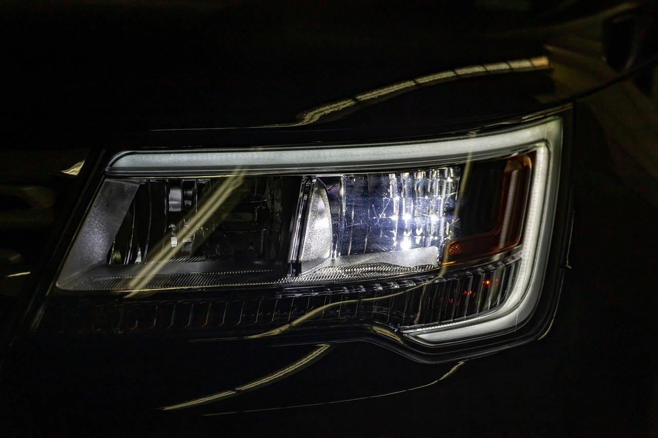 2018 Ford Explorer AWD XLT Leather Nav BCam Red Deer AB