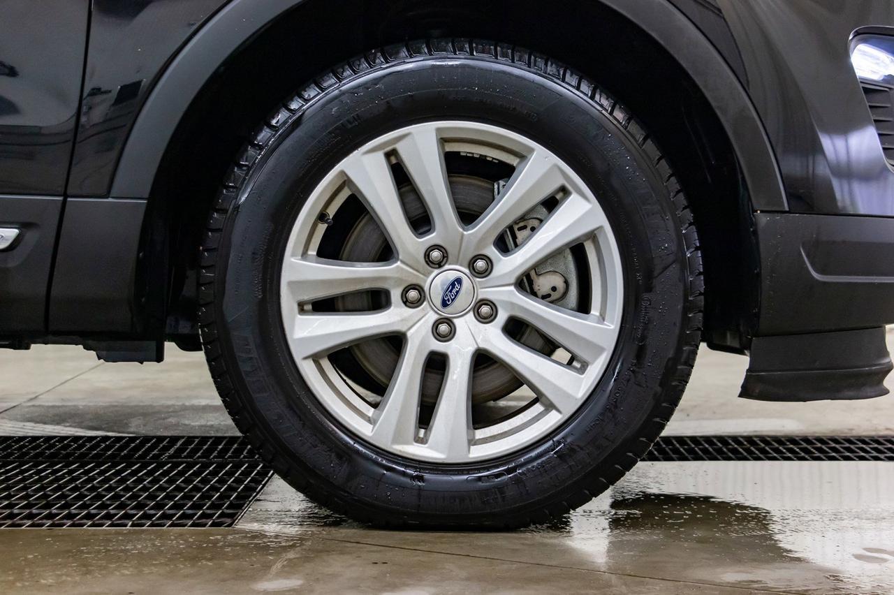 2018 Ford Explorer AWD XLT Leather Nav BCam Red Deer AB