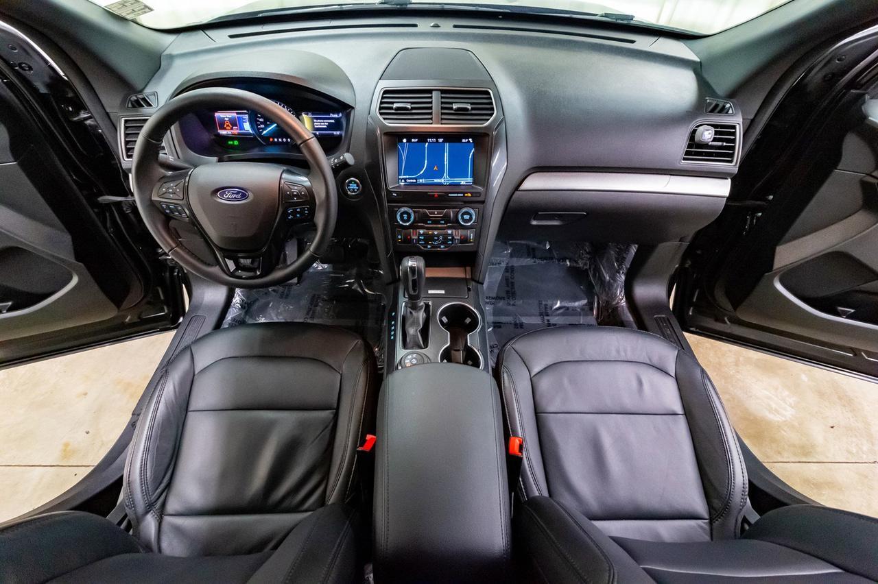 2018 Ford Explorer AWD XLT Leather Nav BCam Red Deer AB