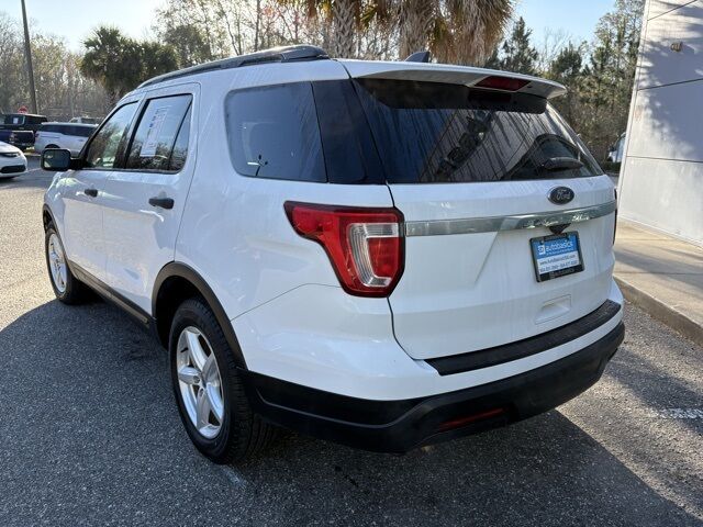 2018 Ford Explorer Base