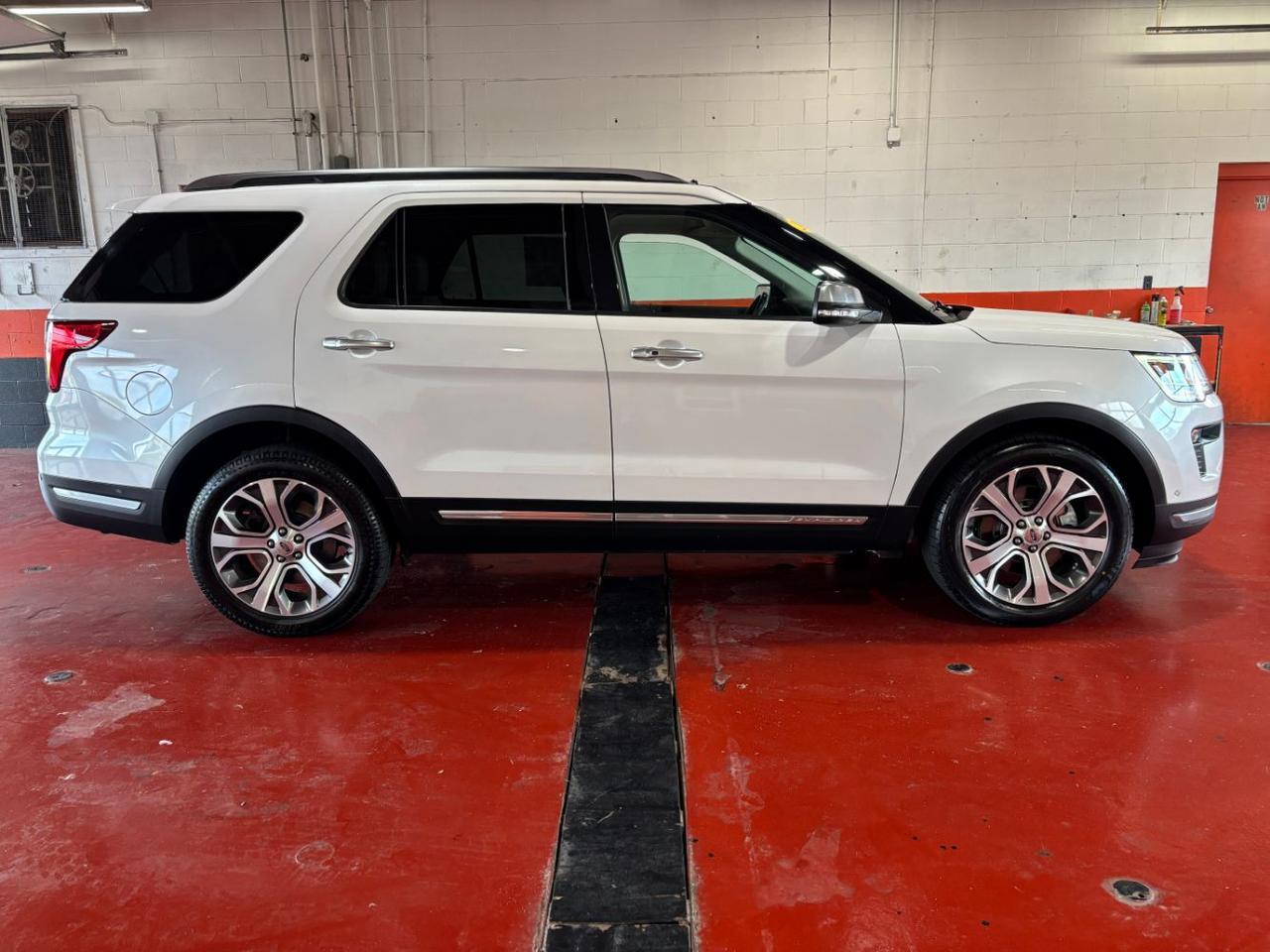 2018 Ford Explorer Platinum