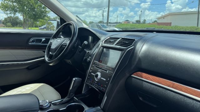 2018 Ford Explorer Platinum Houston TX