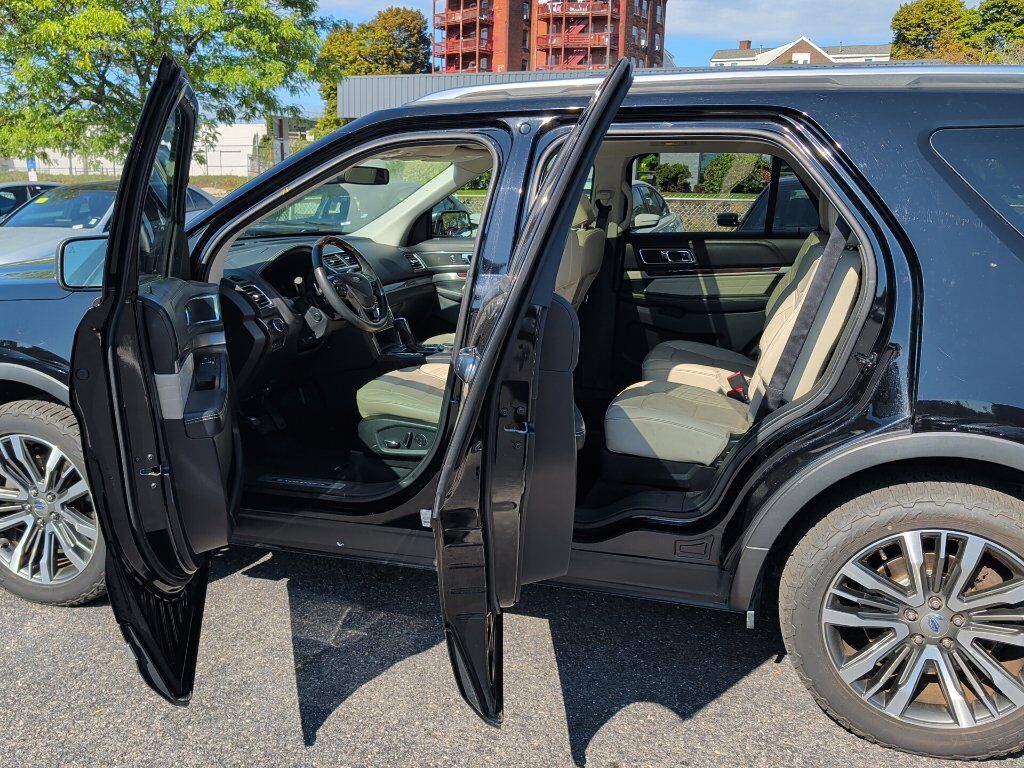 2018 Ford Explorer Platinum Worcester MA