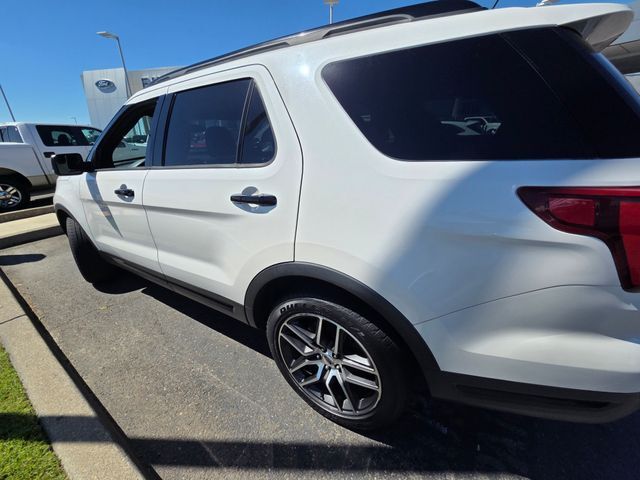 2018 Ford Explorer Sport