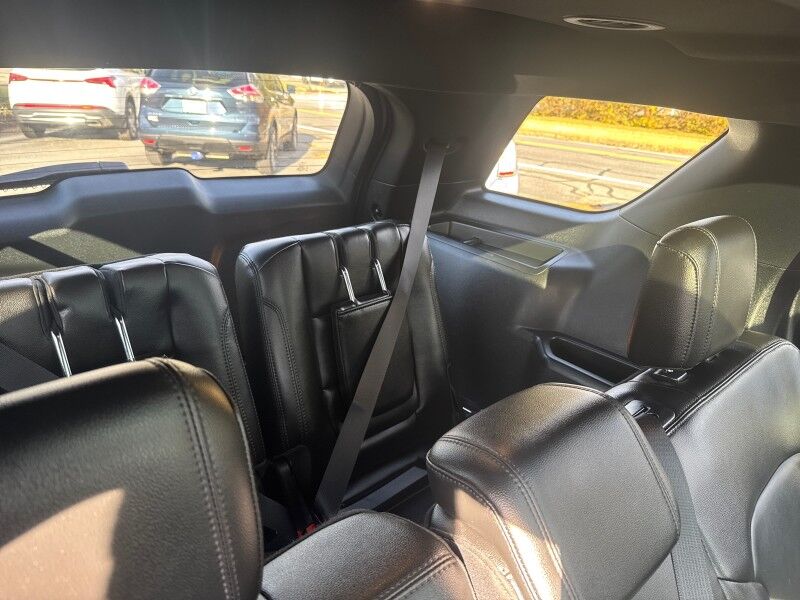 2018 Ford Explorer XLT - 1 OWNER - FROM NEW JERSEY - NO RUST Whitinsville MA