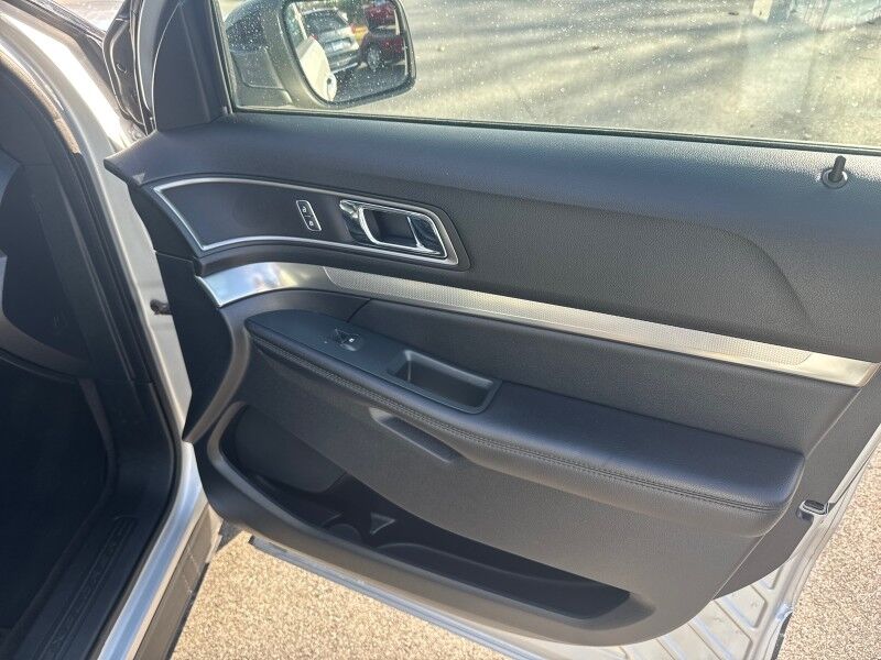 2018 Ford Explorer XLT - 1 OWNER - FROM NEW JERSEY - NO RUST Webster MA