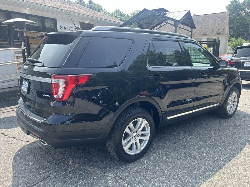 2018 Ford Explorer XLT - GREAT SERVICE HISTORY - LEATHER - SUNROOF - NAVIGATION Webster MA