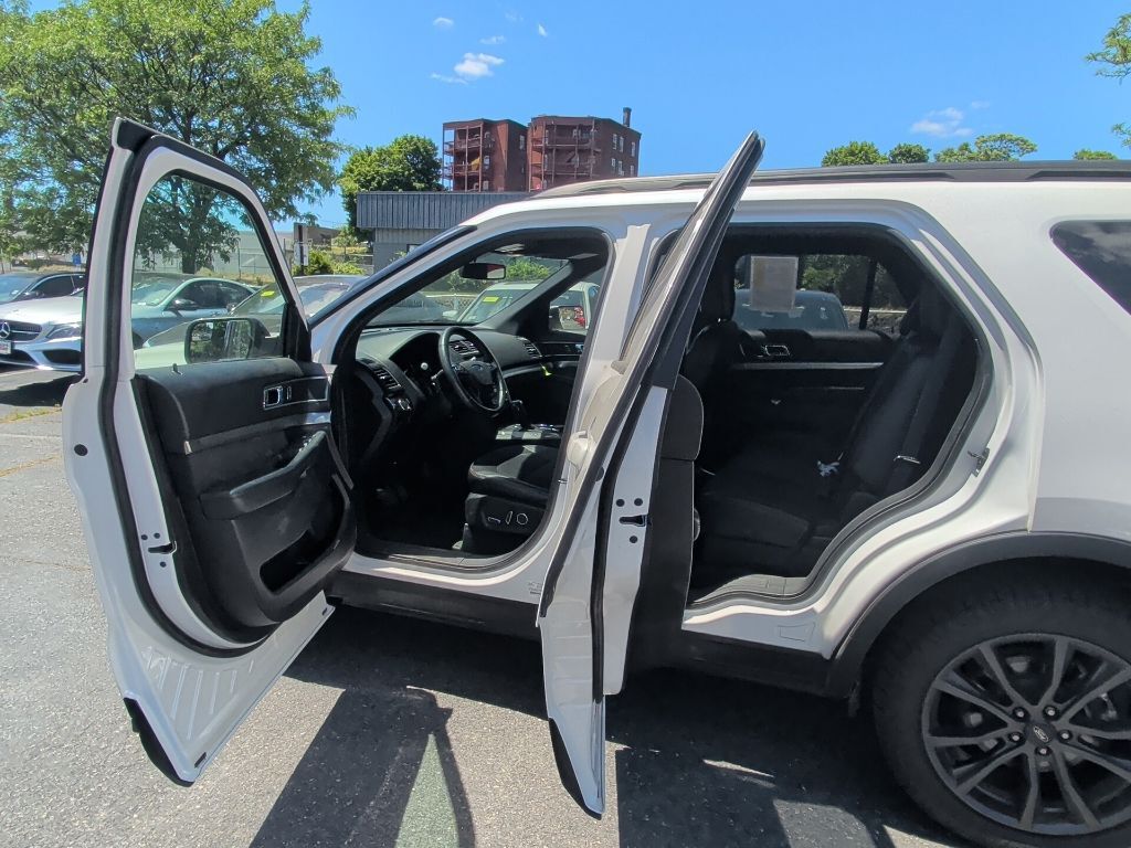 2018 Ford Explorer XLT Worcester MA