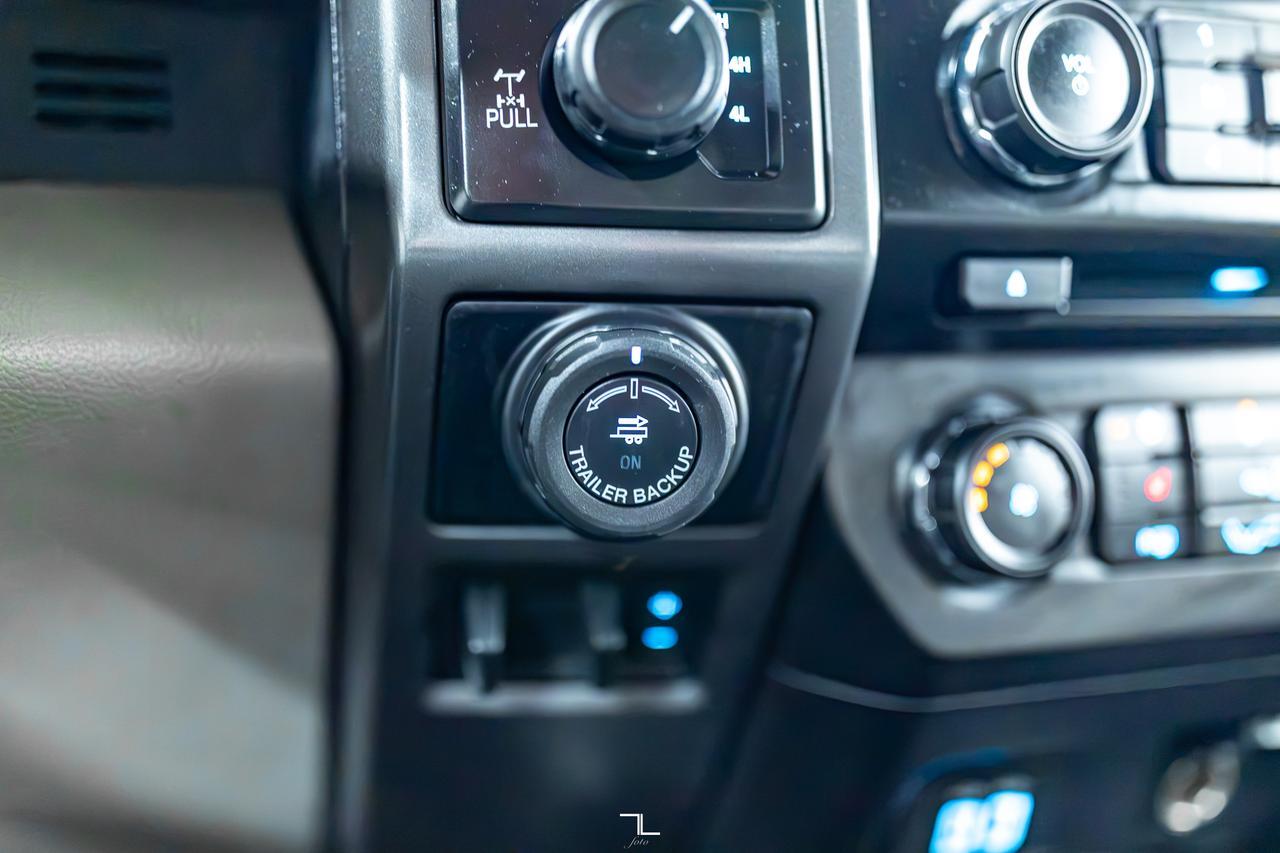 2018 Ford F-150 4x4 SUPER CREW XLT XTR NAV BCAM Red Deer AB