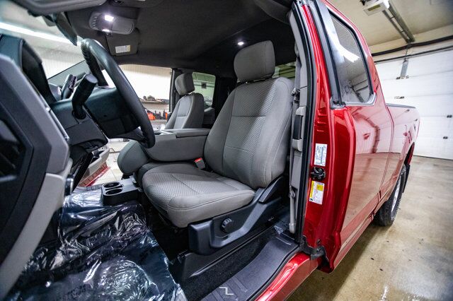 2018 Ford F-150 4x4 Super Cab XLT BCam Red Deer AB
