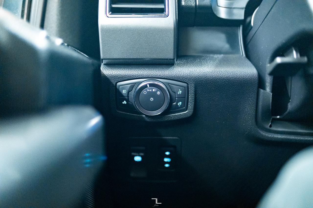 2018 Ford F-150 4x4 Super Cab XLT Sport Nav BCam Red Deer AB